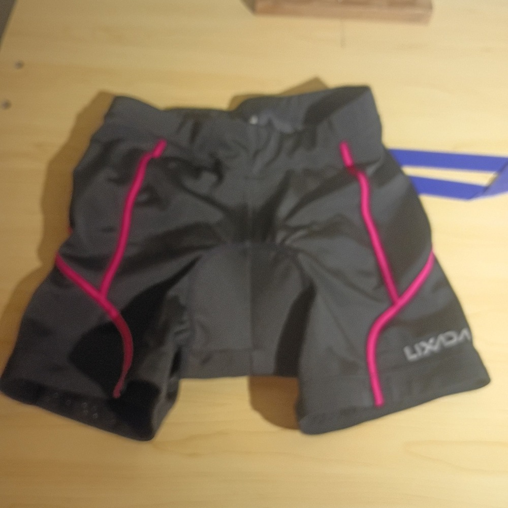 Lixada Cycling Shorts, Female, Women Size M Black Pink Padded Bike Shorts